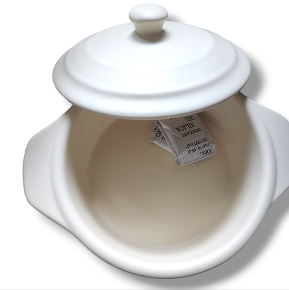 Brie Baker - Picture 2 of 3